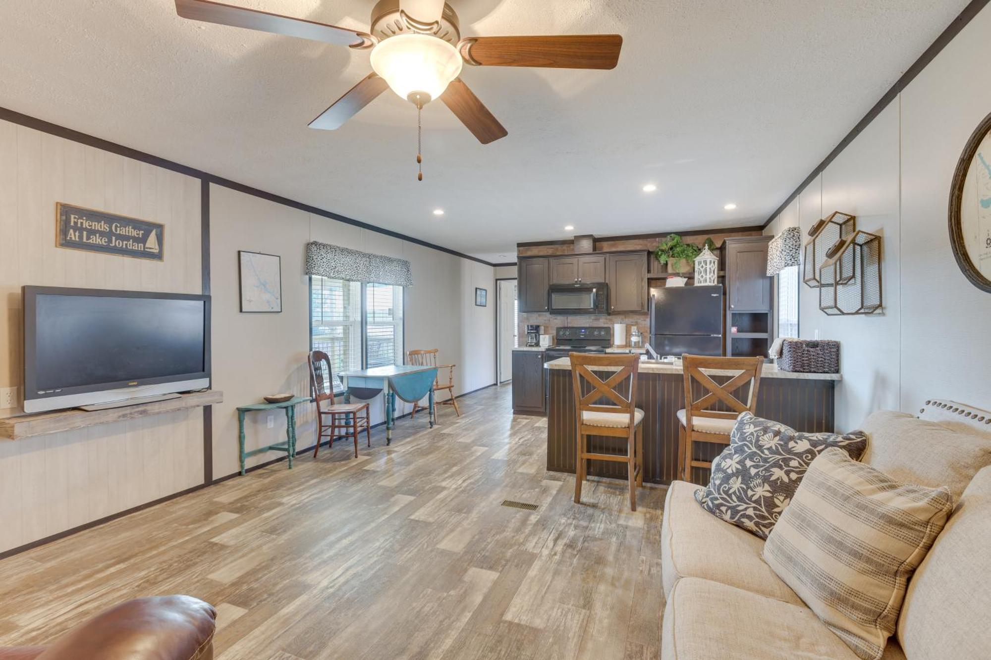 Lakefront Wetumpka Escape With Furnished Deck! Exterior photo